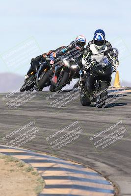 media/Nov-16-2025-Race Pace (Sun) [[8c5fa54630]]/Verified Riders/1-Turns 9 and 10 (925am)/